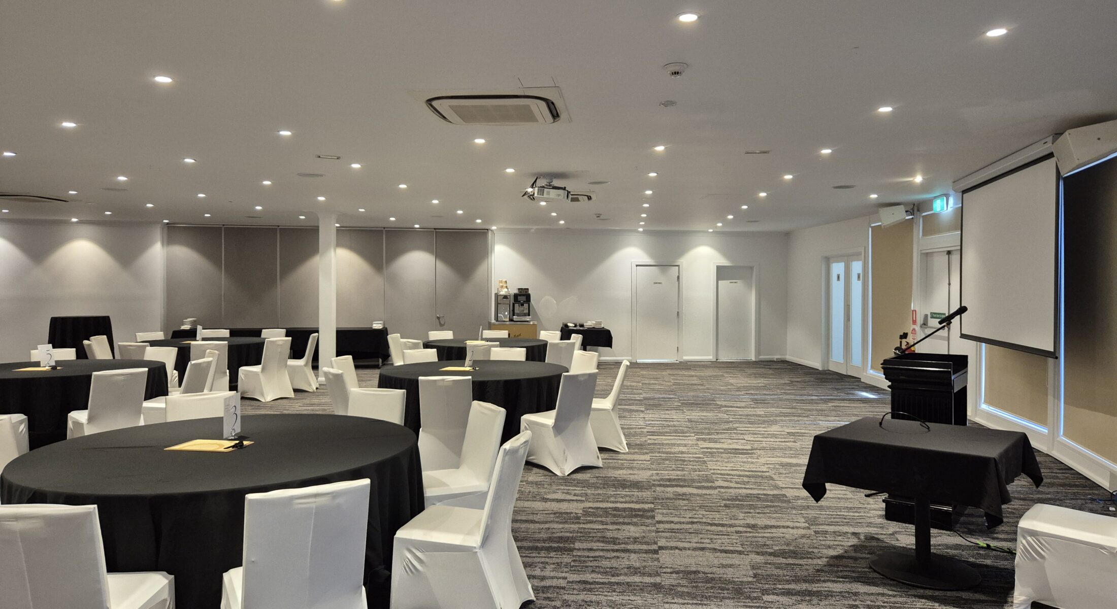 Day Delegate Packages, conferences, meetings and weddings in Canberra