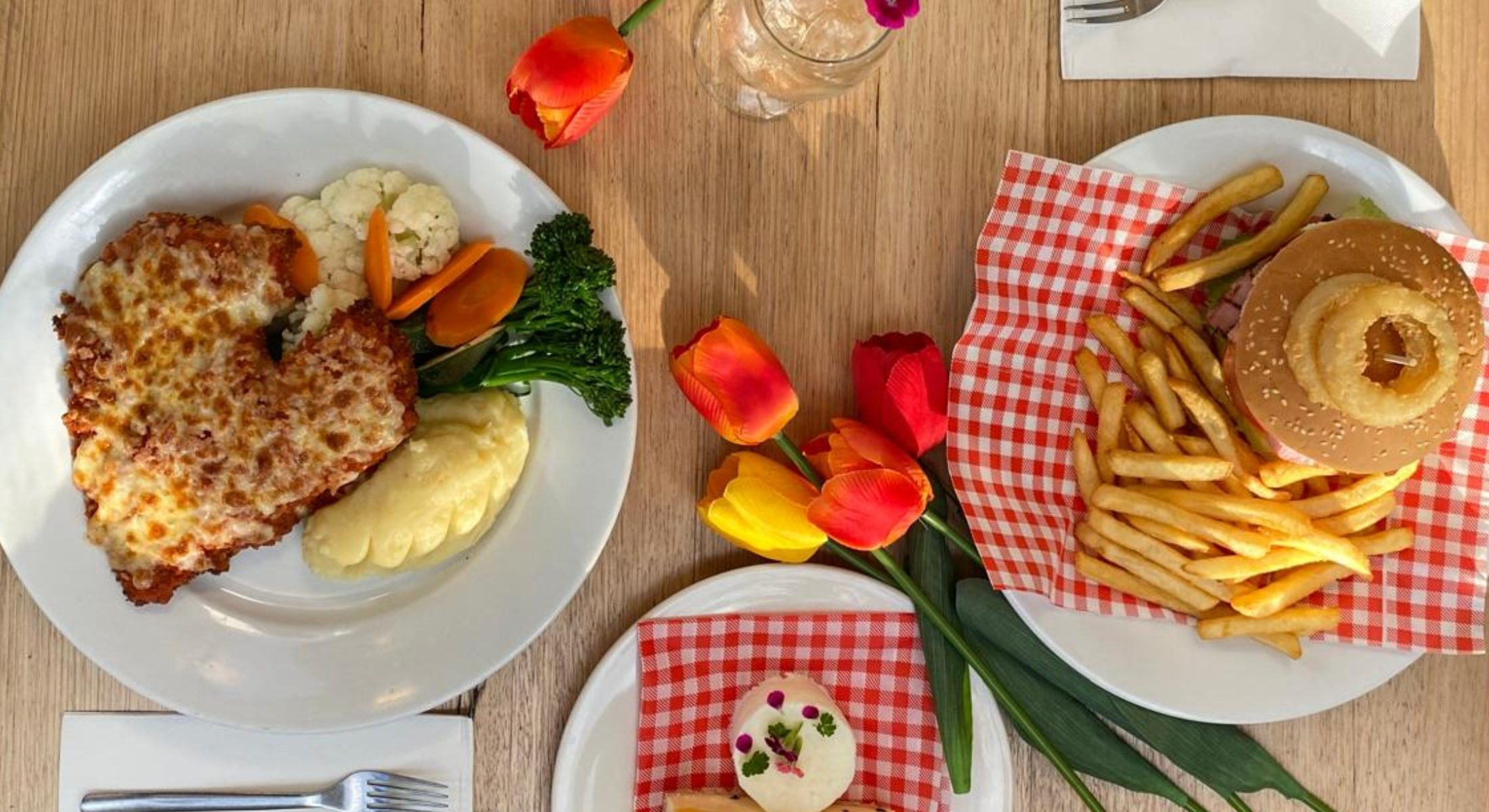 Floraide About Town Olims Special Offer - $39 Bloom & Bistro